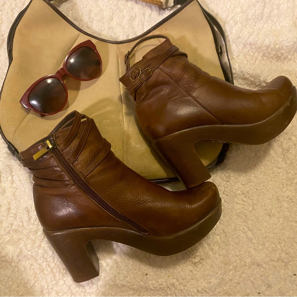 Antelope booties